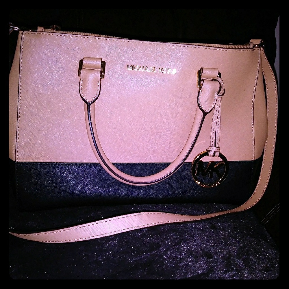 MICHAEL Michael Kors Satchel Bag